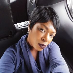 Meet your Posher, Shareen